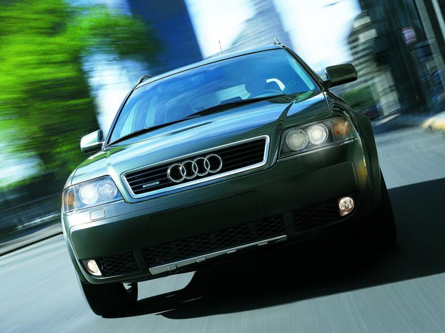  Audi Allroad Quattro (4B, C5) 2000 года  (NA) (фото 1 из 2)